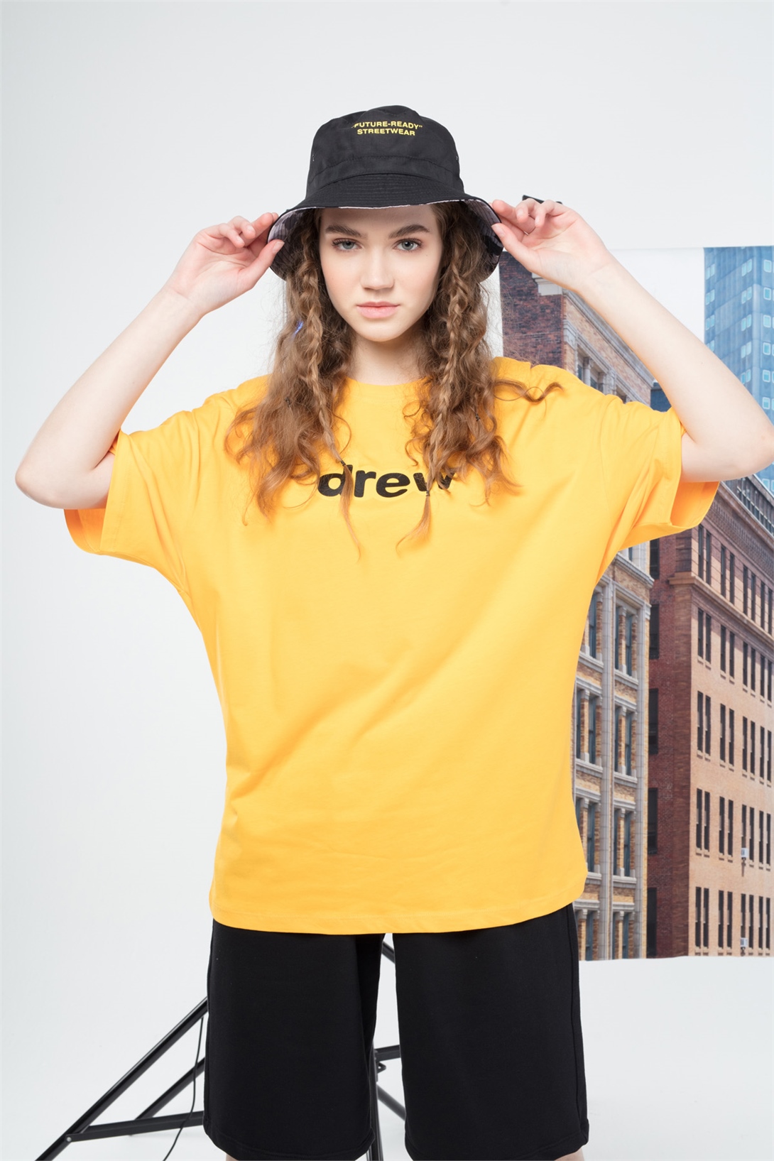 Trendiz Unisex Drew yazı Tshirt Sarı