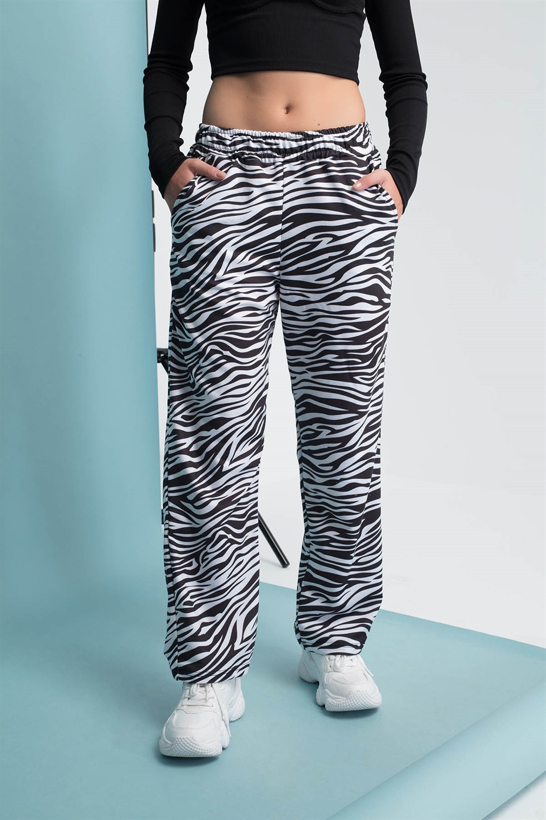 Trendiz Zebra Kadın Eşofman Altı Siyah 111202